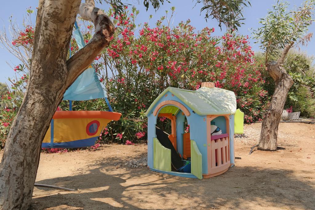 Agia Anna  Maroussa Studios מראה חיצוני תמונה